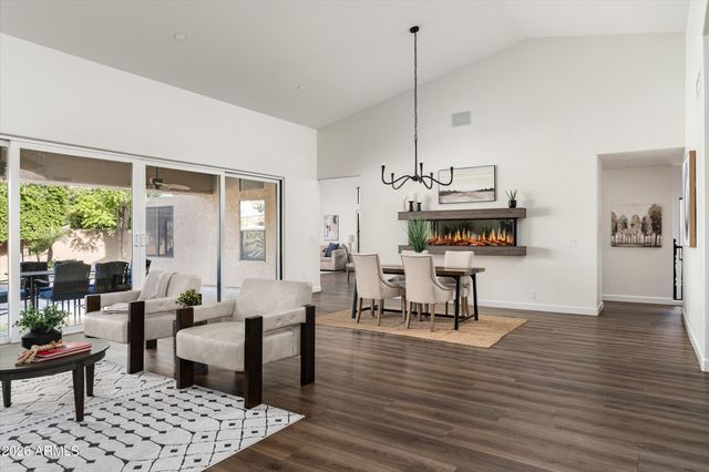 9273 S KENNETH Place, Tempe, AZ 85284