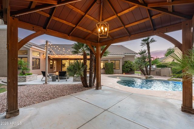 9273 S KENNETH Place, Tempe, AZ 85284