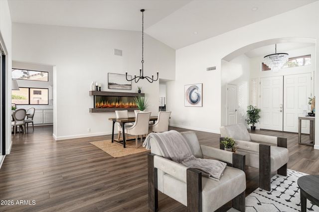 9273 S KENNETH Place, Tempe, AZ 85284