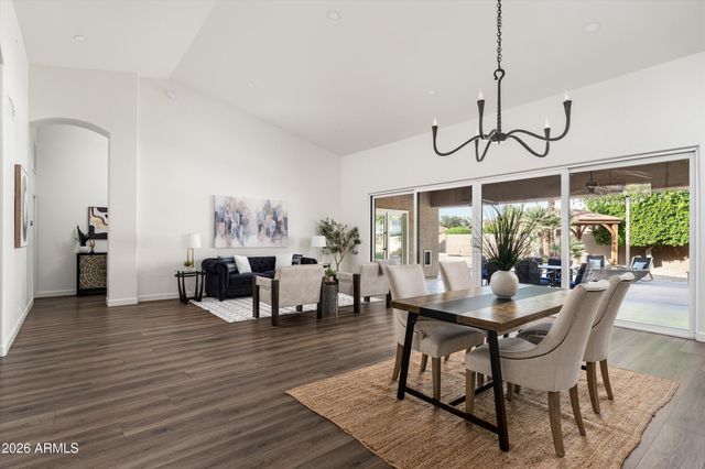 9273 S KENNETH Place, Tempe, AZ 85284