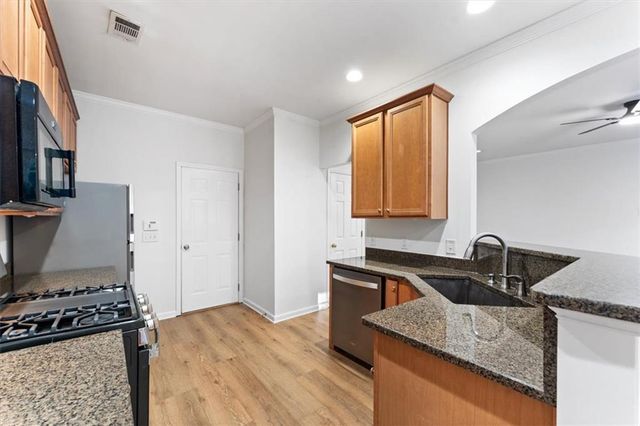 760 Gardenside Circle SE, Marietta, GA 30067