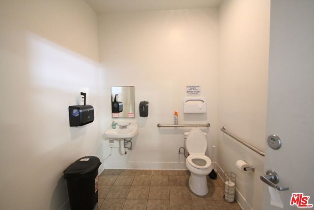 515 E Rosecrans Avenue, Compton, CA 90221