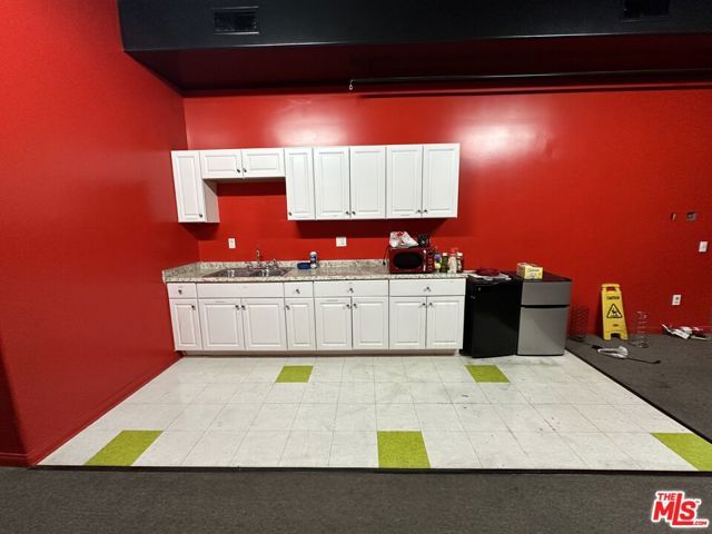 515 E Rosecrans Avenue, Compton, CA 90221