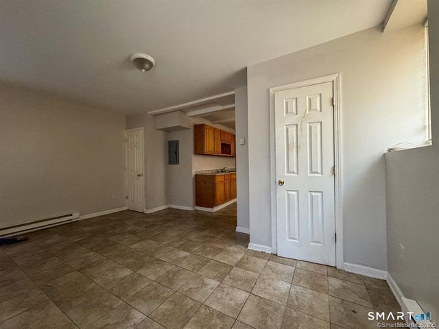 40 Jane Street, Bridgeport, CT 06608