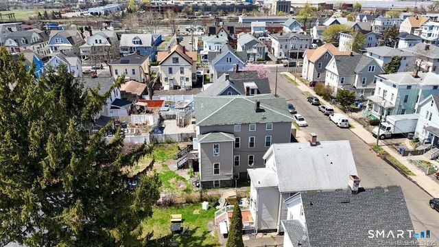 40 Jane Street, Bridgeport, CT 06608