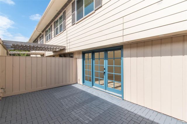 5805 Valley Forge Drive 96, Houston, TX 77057