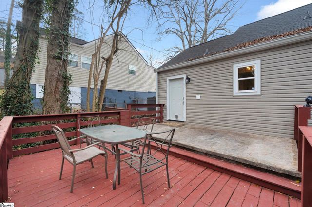 137 S Cleveland Park Drive, Spartanburg, SC 29303