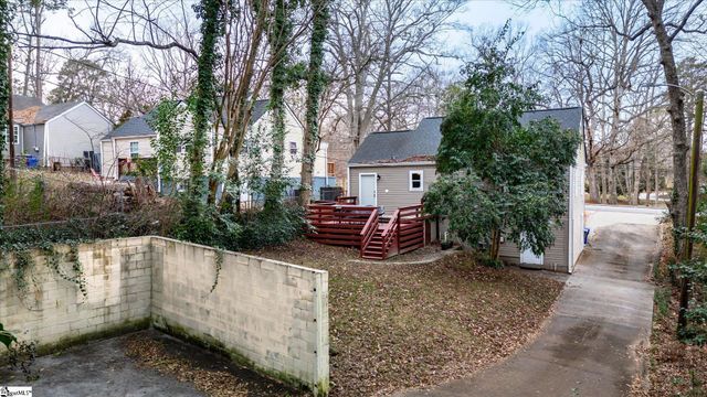 137 S Cleveland Park Drive, Spartanburg, SC 29303