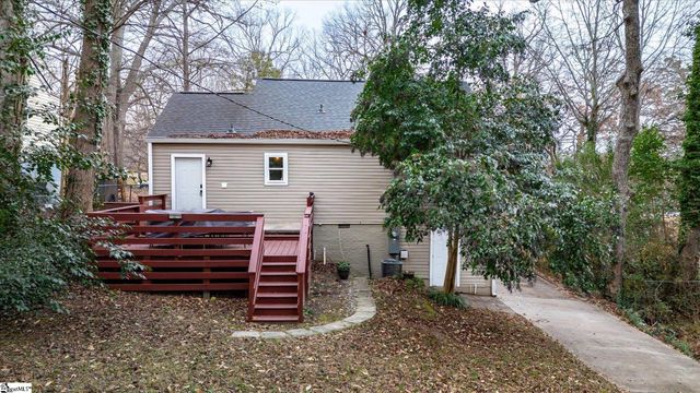 137 S Cleveland Park Drive, Spartanburg, SC 29303