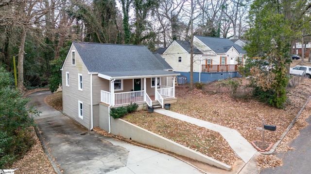137 S Cleveland Park Drive, Spartanburg, SC 29303