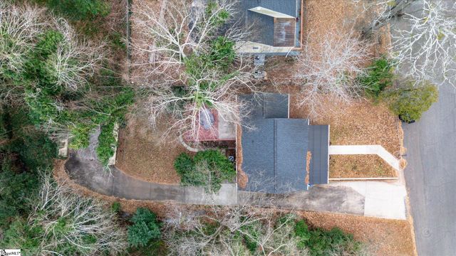 137 S Cleveland Park Drive, Spartanburg, SC 29303