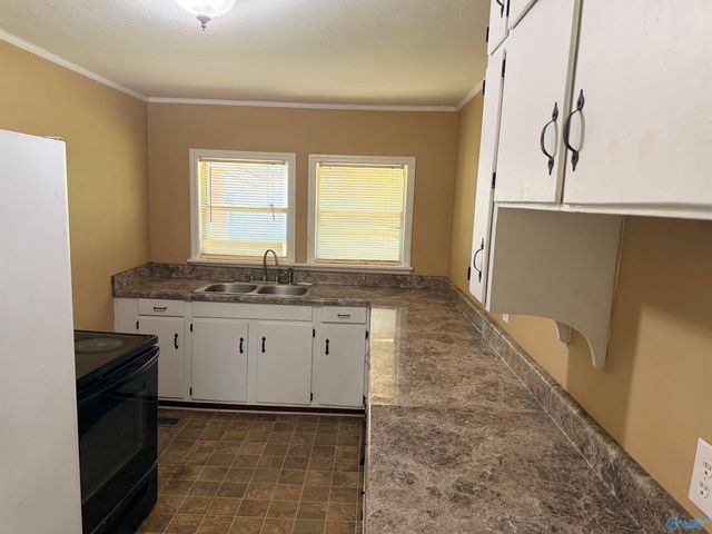 1701 Roosevelt Avenue, Gadsden, AL 35901