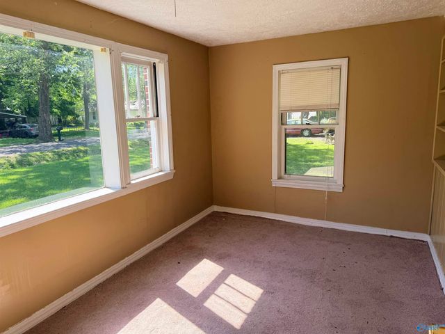 1701 Roosevelt Avenue, Gadsden, AL 35901