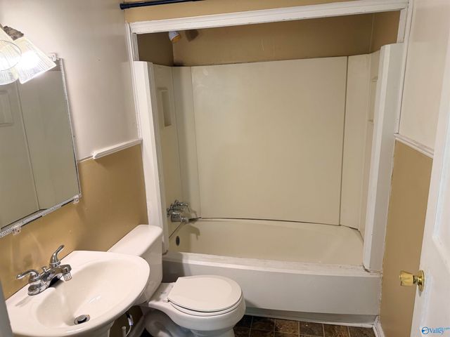 1701 Roosevelt Avenue, Gadsden, AL 35901