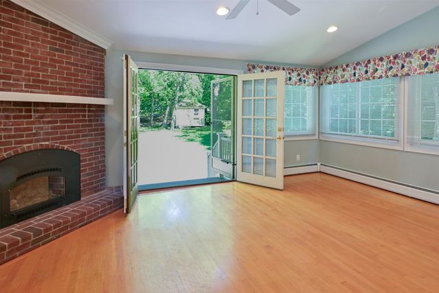 153 Russell Street, Manchester, NH 03104