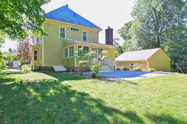 153 Russell Street, Manchester, NH 03104