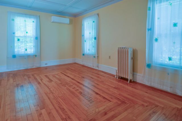 153 Russell Street, Manchester, NH 03104
