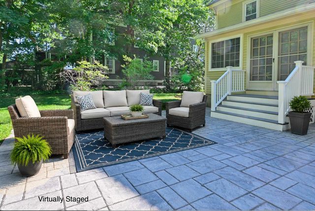 153 Russell Street, Manchester, NH 03104