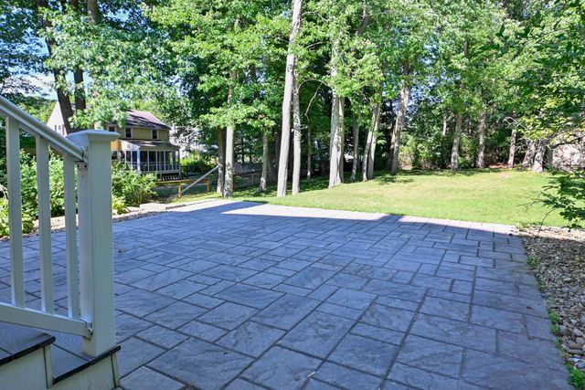 153 Russell Street, Manchester, NH 03104