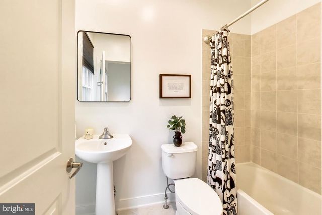 4408 LONGFELLOW ST, Hyattsville, MD 20781