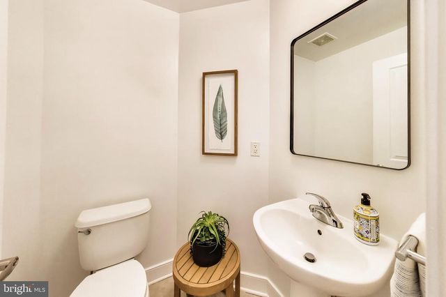 4408 LONGFELLOW ST, Hyattsville, MD 20781
