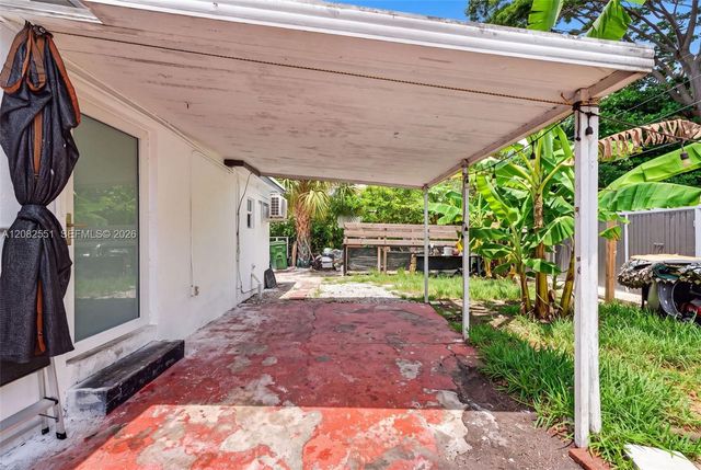 1541 SW 32nd Court, Fort Lauderdale, FL 33315