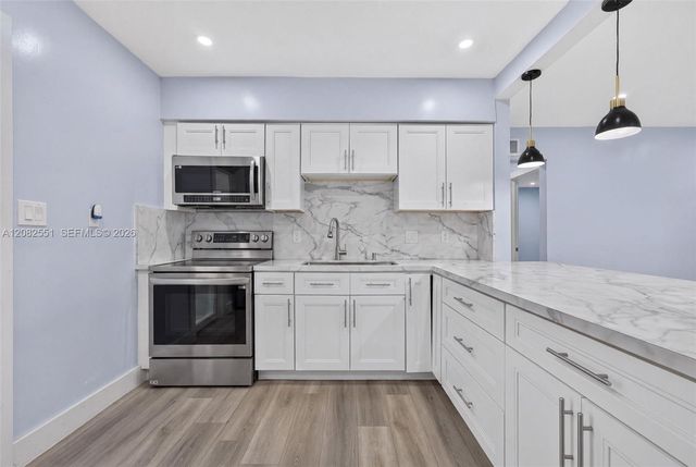 1541 SW 32nd Court, Fort Lauderdale, FL 33315