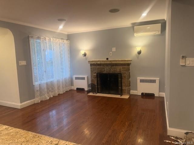 302 Oakford Street, West Hempstead, NY 11552