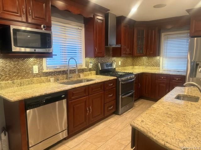302 Oakford Street, West Hempstead, NY 11552