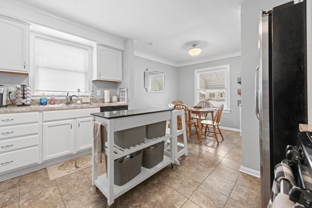 118 E Webster Road, Royal Oak City, MI 48073