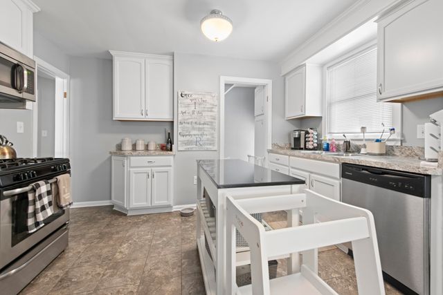 118 E Webster Road, Royal Oak City, MI 48073