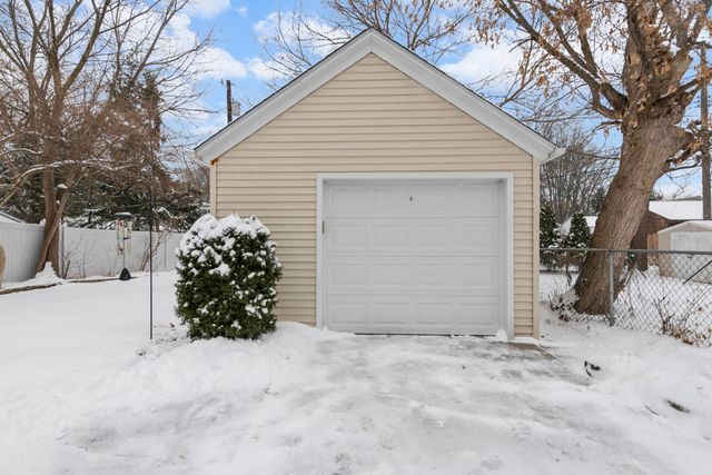 118 E Webster Road, Royal Oak City, MI 48073