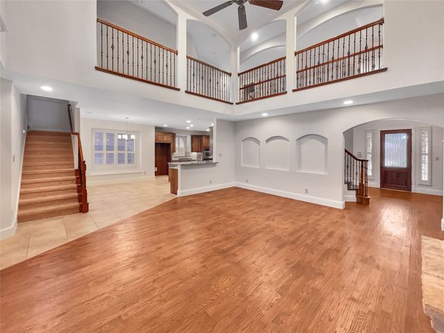 913 Clack Drive, Garland, TX 75044