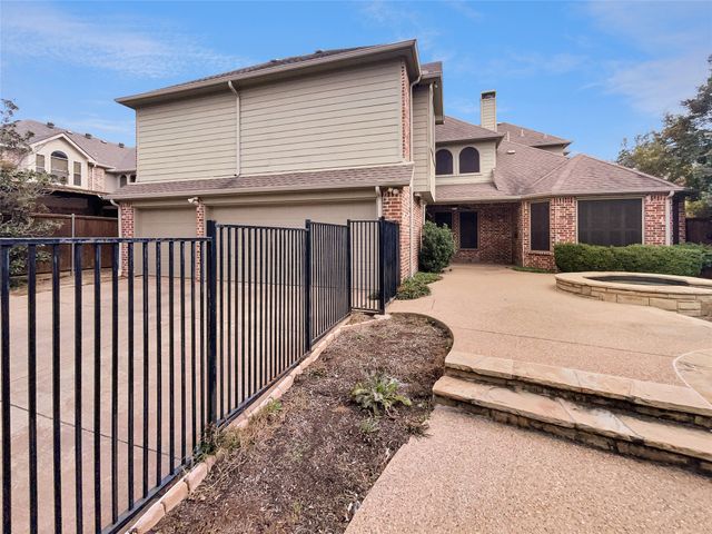 913 Clack Drive, Garland, TX 75044