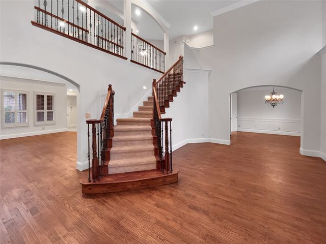 913 Clack Drive, Garland, TX 75044