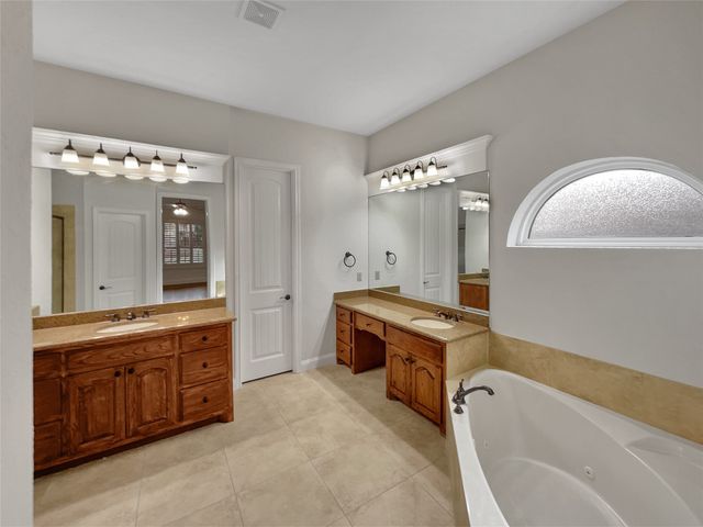 913 Clack Drive, Garland, TX 75044