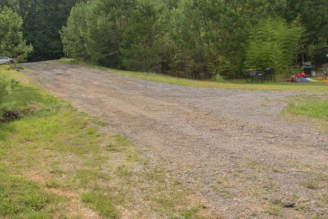 3234 Rauschenberg Road NW, Dalton, GA 30721
