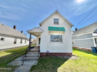 1207 Colton Street, Toledo, OH 43609