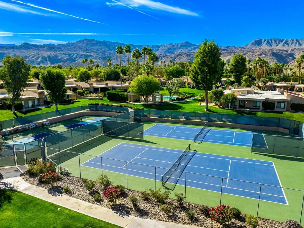 Image 37 of property listing at 48980 Wildwood Lane, Palm Desert, CA 92260
