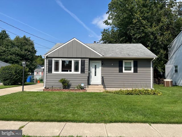 23 PAUL RD, Maple Shade, NJ 08052
