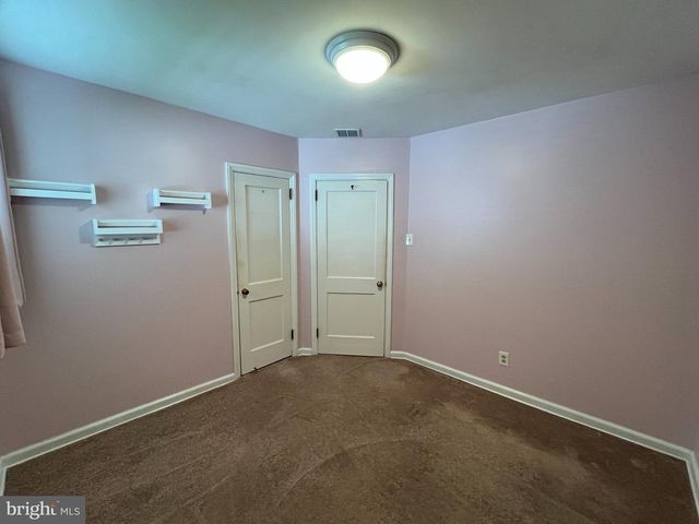 23 PAUL RD, Maple Shade, NJ 08052
