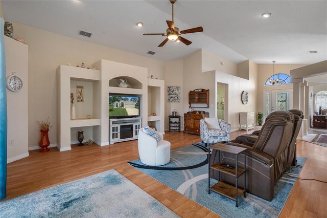 306 BARRINGTON COURT, Spring Hill, FL 34609