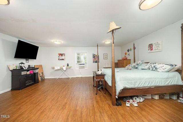 900 Beaman Street, Clinton, NC 28328