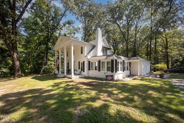 900 Beaman Street, Clinton, NC 28328