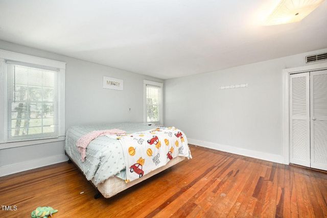 900 Beaman Street, Clinton, NC 28328