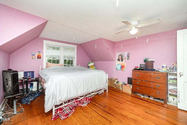 900 Beaman Street, Clinton, NC 28328