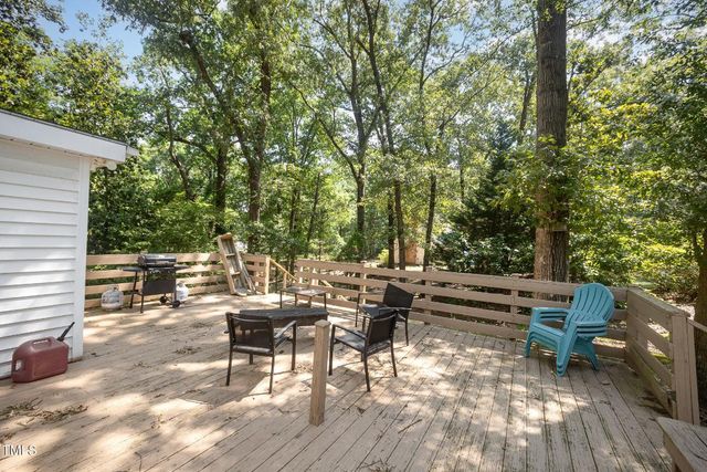 900 Beaman Street, Clinton, NC 28328