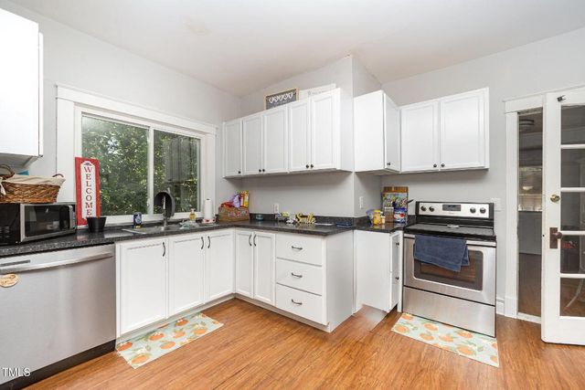 900 Beaman Street, Clinton, NC 28328