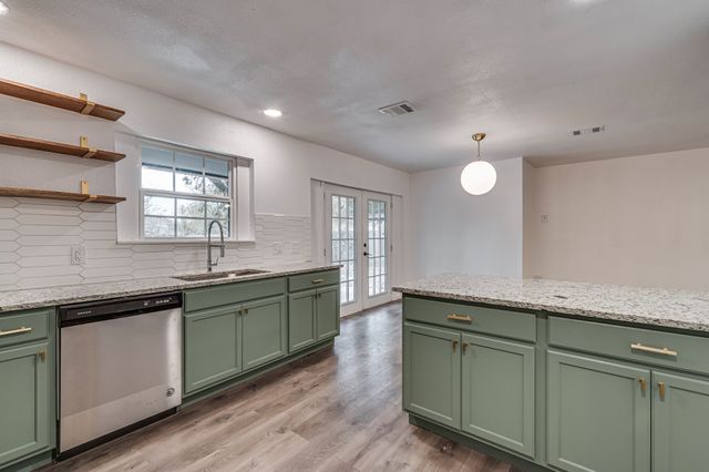 2110 Aggie Drive, Grand Prairie, TX 75051