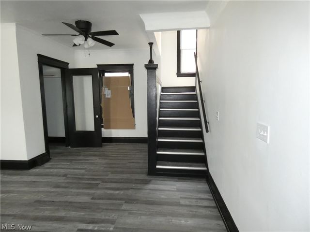 462 E 109th Street, Cleveland, OH 44108